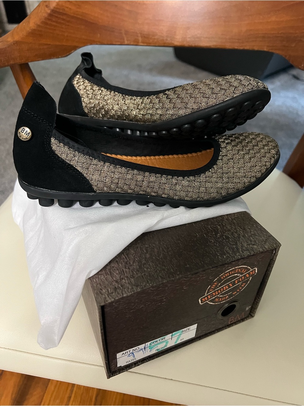 bernie mev. Metallic Knit Ballet Flats in Black and Gold